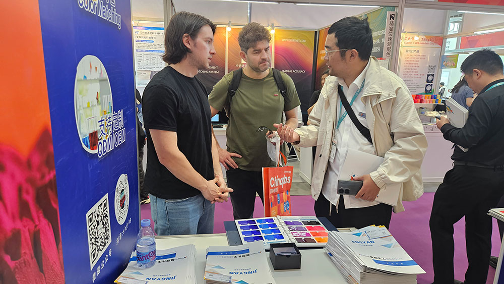 精顏化工與國際化工企業(yè)深度交流